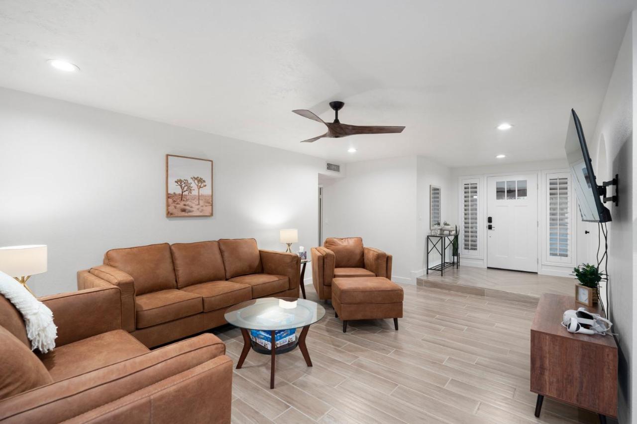 Large Pool With Diving Board, Remodeled 3Bdrm, Near State Farm Stdm And More! Peoria Exterior foto